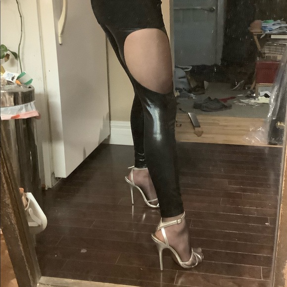 Six inch heels forever ! Size 10 - Picture 4 of 4